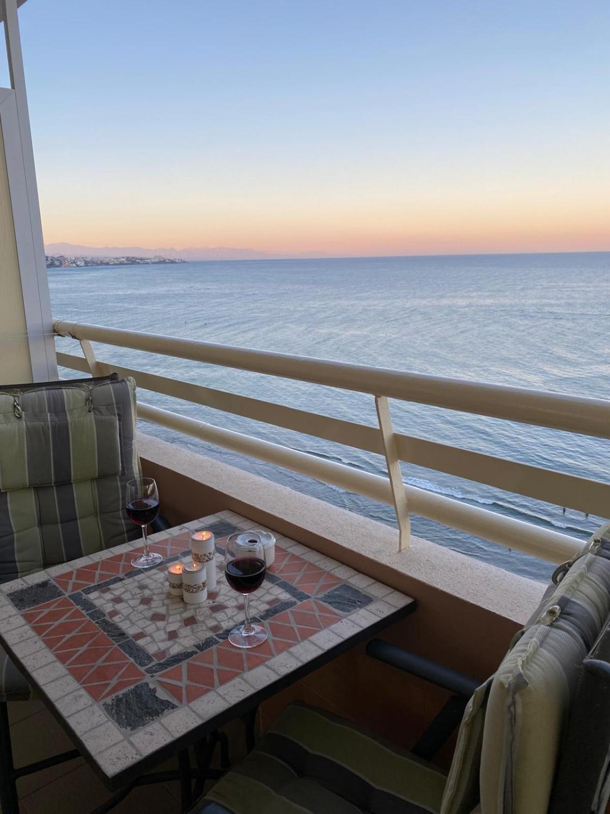 Stella Maris - Amazing Frontal Sea Views With Pool & Terrace By 10Tosea Appartement Fuengirola Buitenkant foto