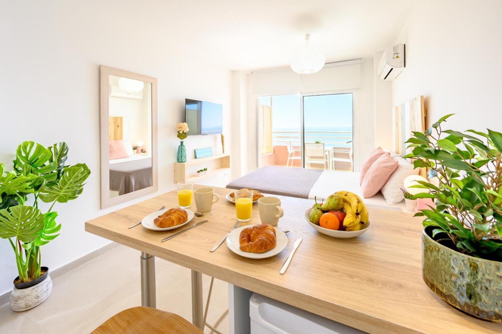 Stella Maris - Amazing Frontal Sea Views With Pool & Terrace By 10Tosea Appartement Fuengirola Buitenkant foto