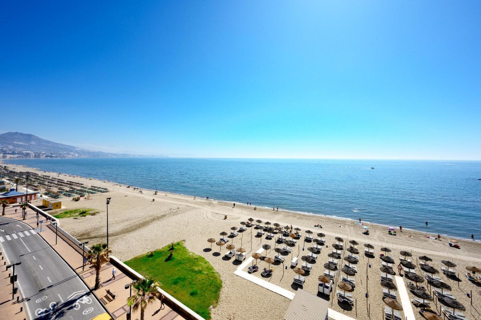 Stella Maris - Amazing Frontal Sea Views With Pool & Terrace By 10Tosea Appartement Fuengirola Buitenkant foto
