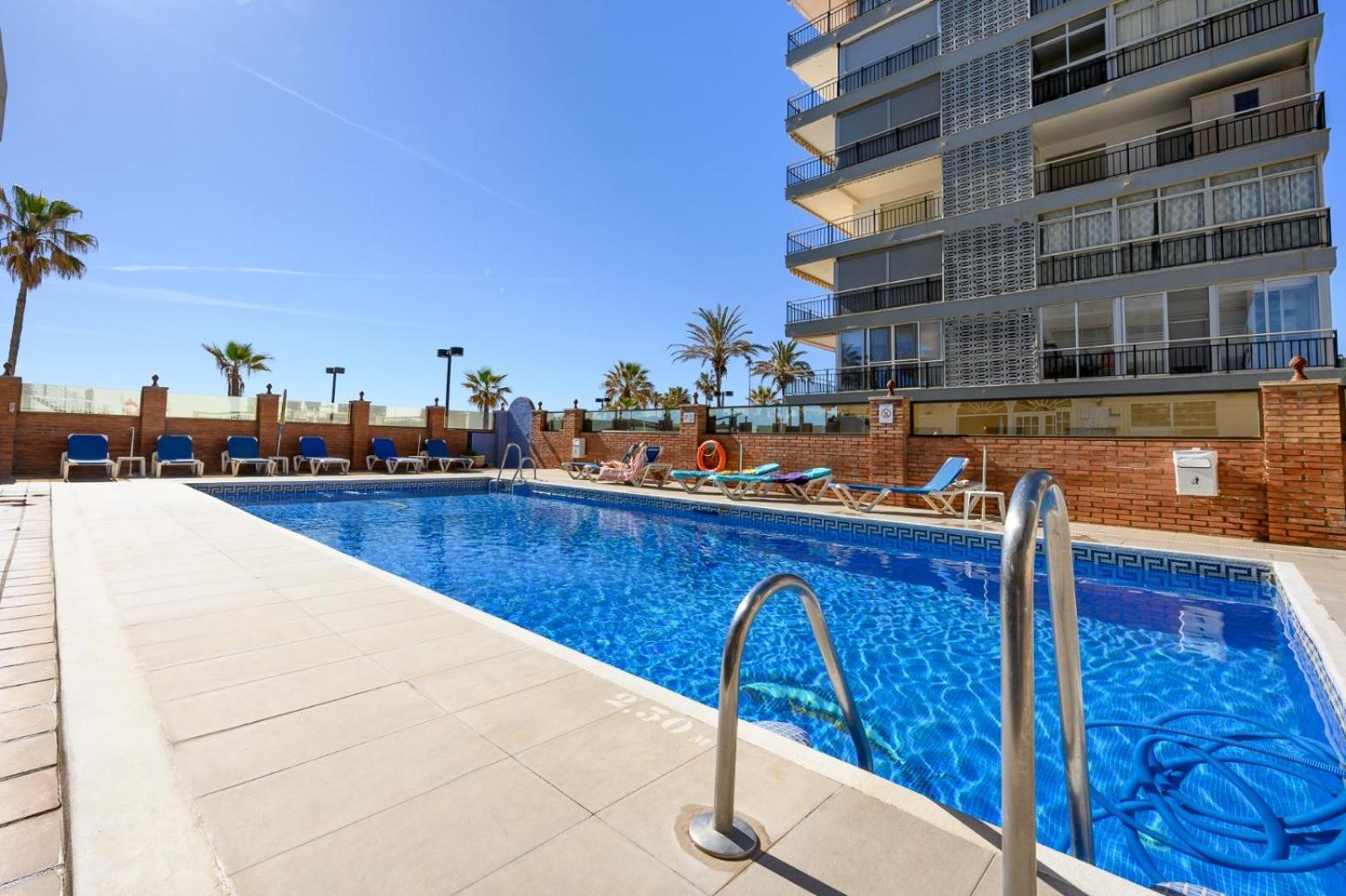 Stella Maris - Amazing Frontal Sea Views With Pool & Terrace By 10Tosea Appartement Fuengirola Buitenkant foto